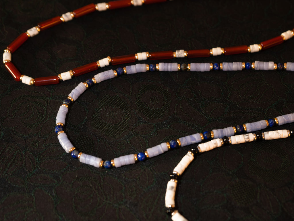 Blue Lace Fine Necklace stone detail image 3 MAK09056.jpg
