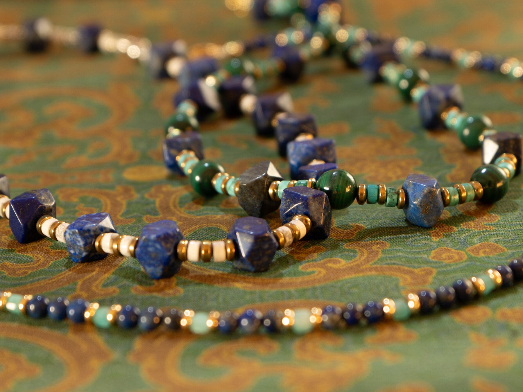 Amethyst Cloud Necklace stone detail