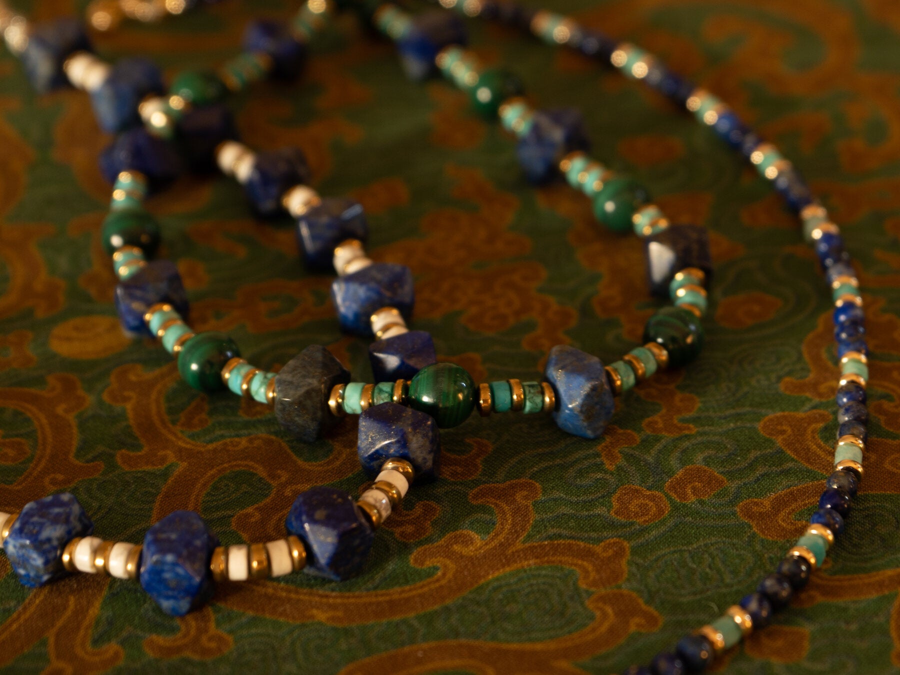 Amethyst Cloud Necklace stone detail