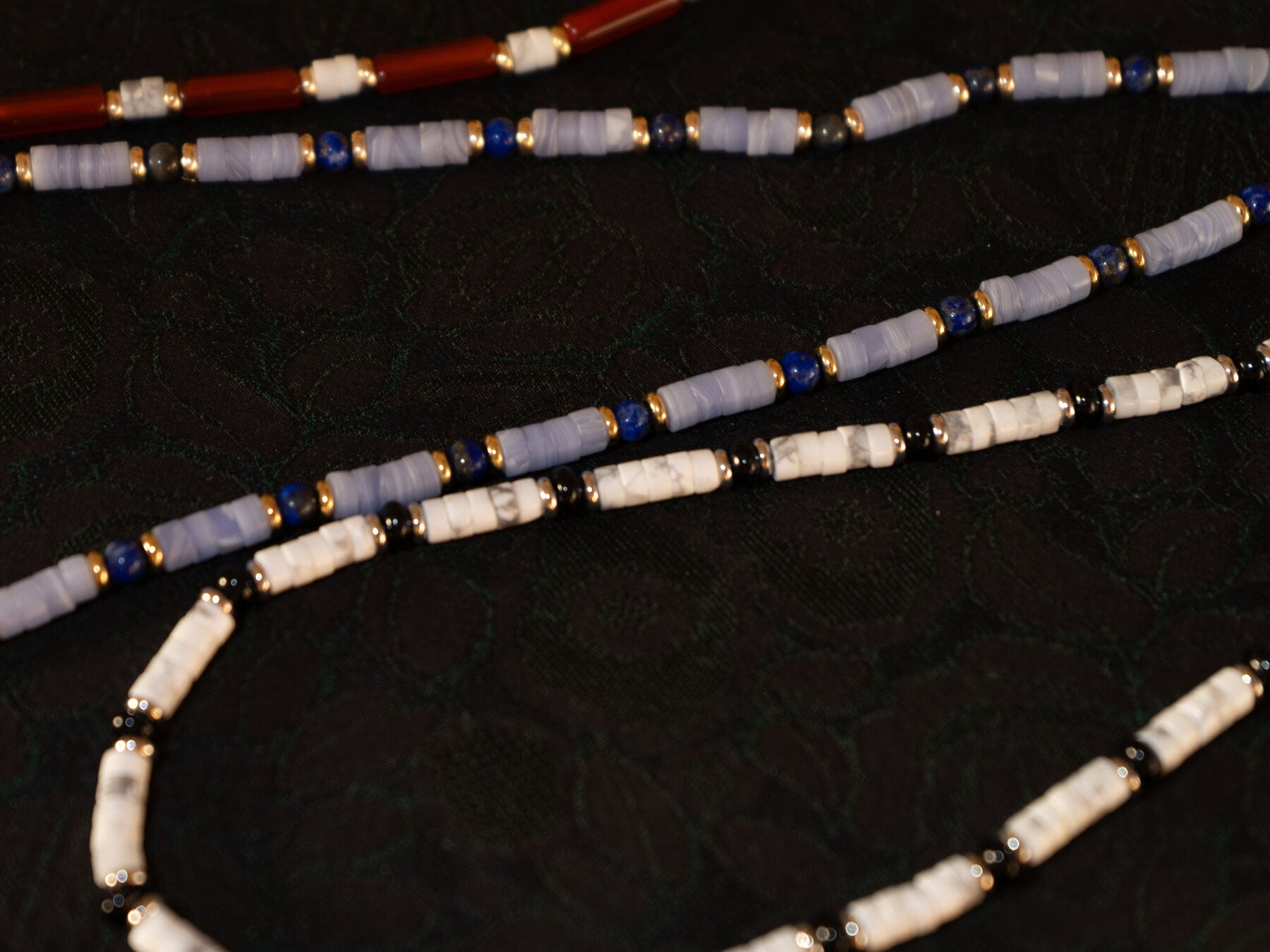Labradorite Halo Necklace stone detail
