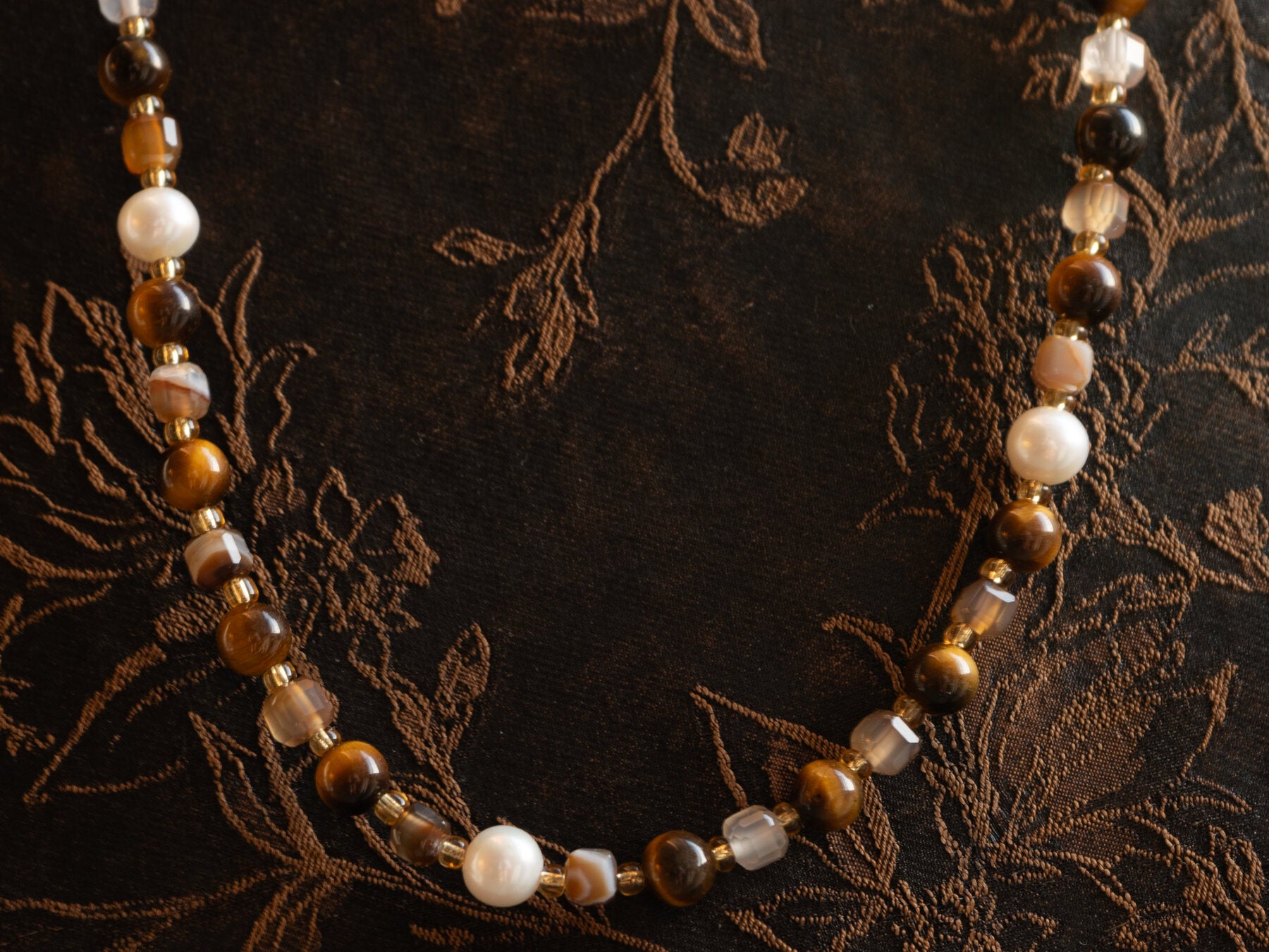 Monochrome Layered Necklace stone detail